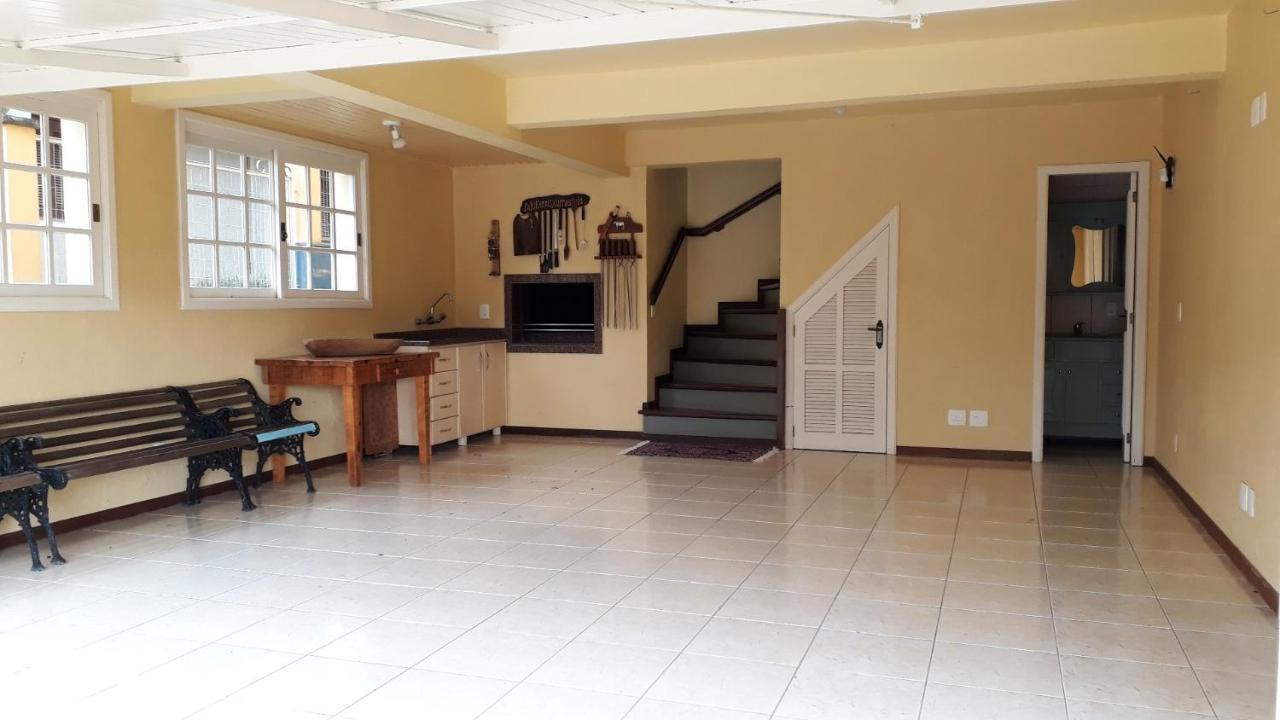 Casa Ampla Com Comodos Confortaveis グラマド エクステリア 写真