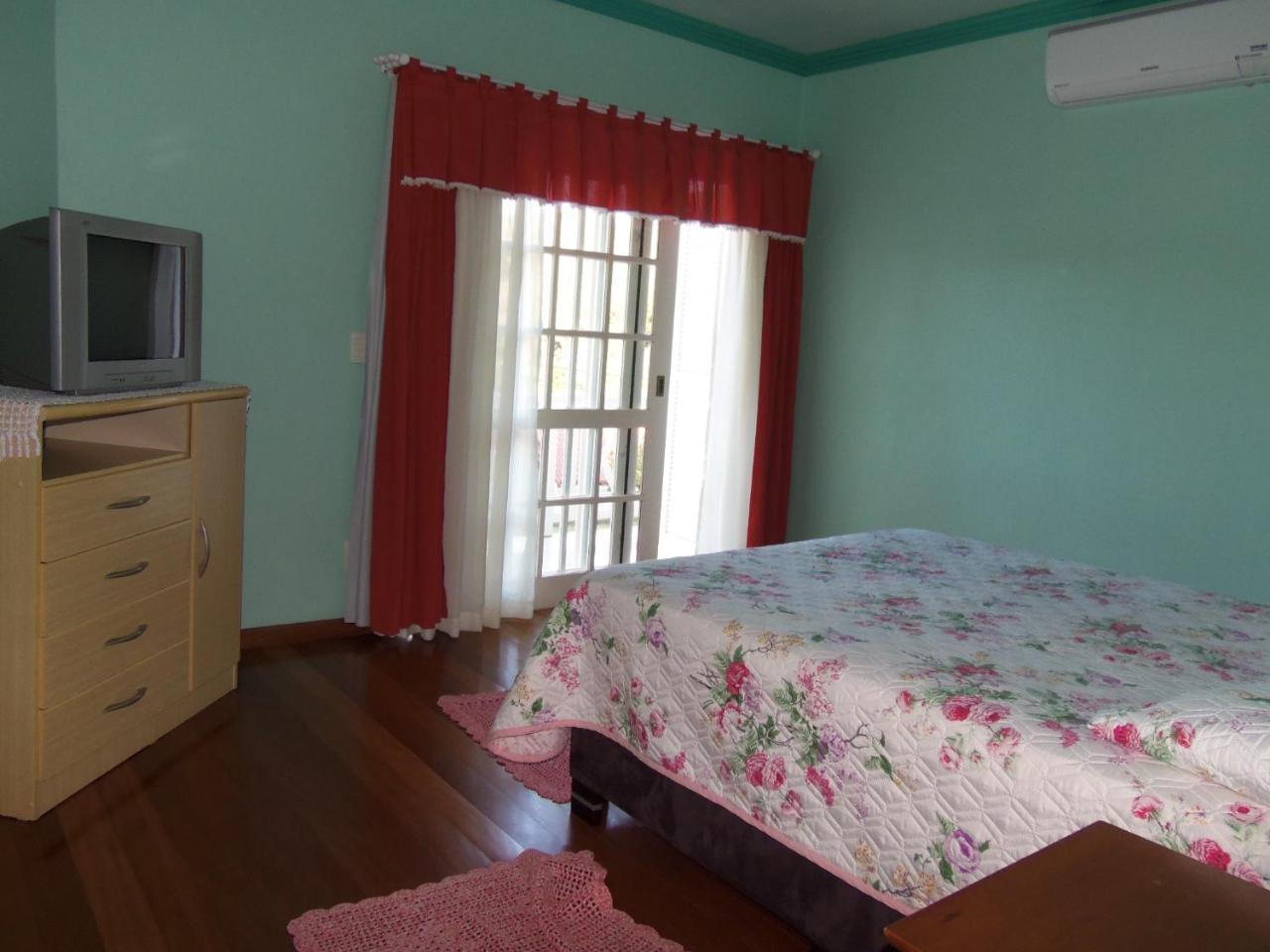 Casa Ampla Com Comodos Confortaveis グラマド エクステリア 写真